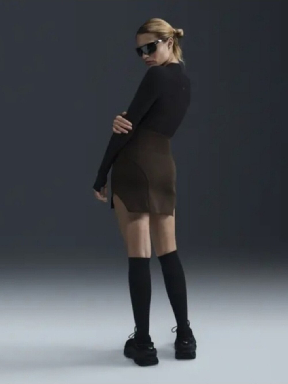 Nike Sportswear Tech Fleece High-Waisted Brown Mini Skirt - Small